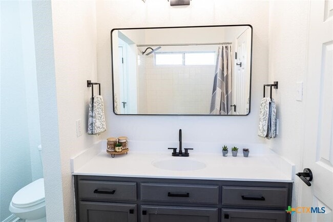 Building Photo - 508 Lydia Ln