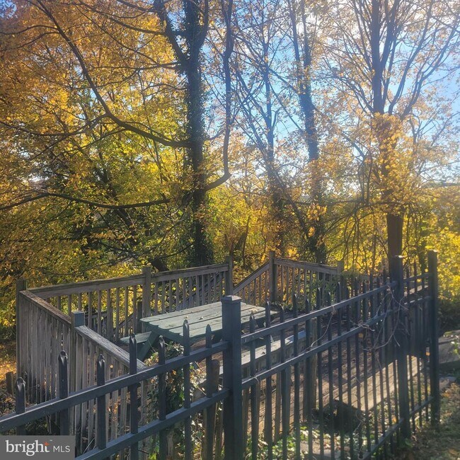 Building Photo - 554 Blackhorse Hl Rd