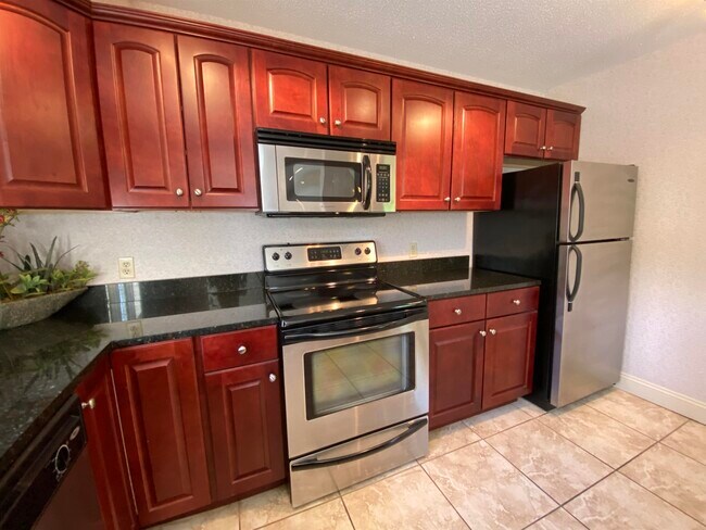 Building Photo - 133 Eastern Ave