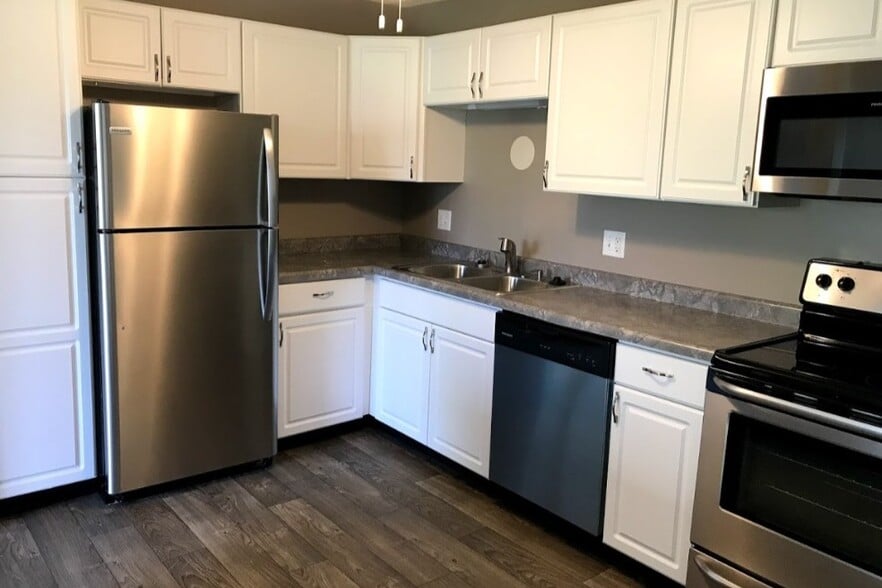 Building Photo - Bridlewood Apartments
