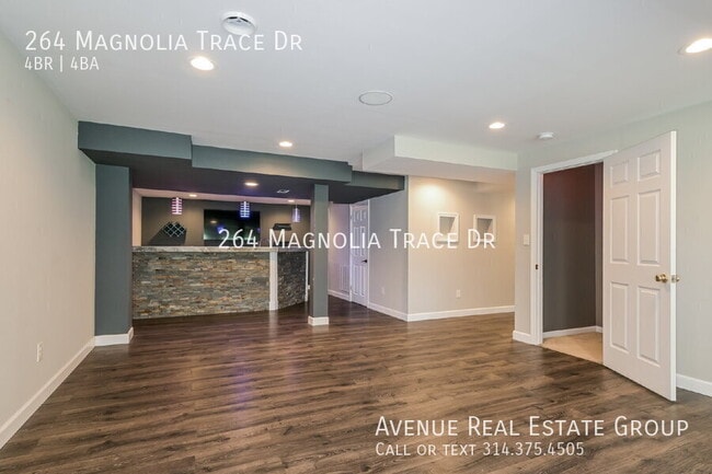 Building Photo - 264 Magnolia Trace Dr