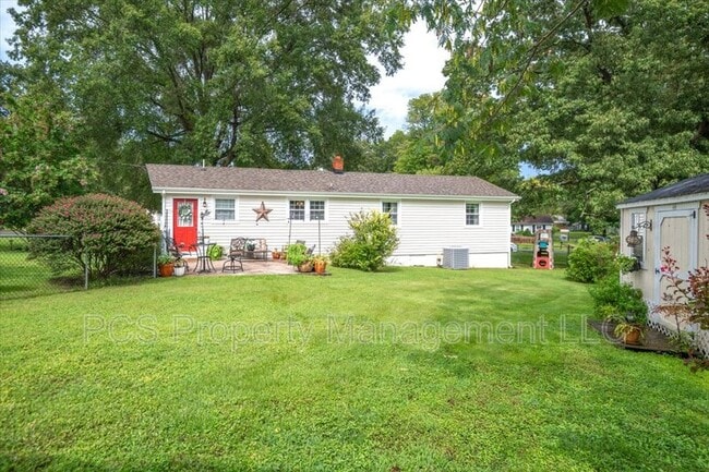 Building Photo - 16100 Gary Ave