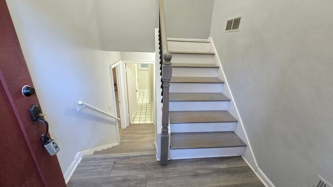 Building Photo - 5037 Camden Ct SW