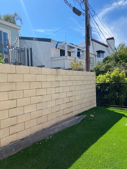 Building Photo - 33751 El Encanto Ave
