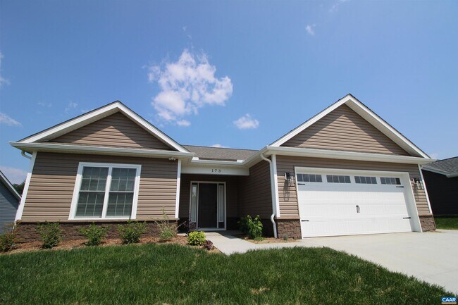 Building Photo - 173 Langley Dr