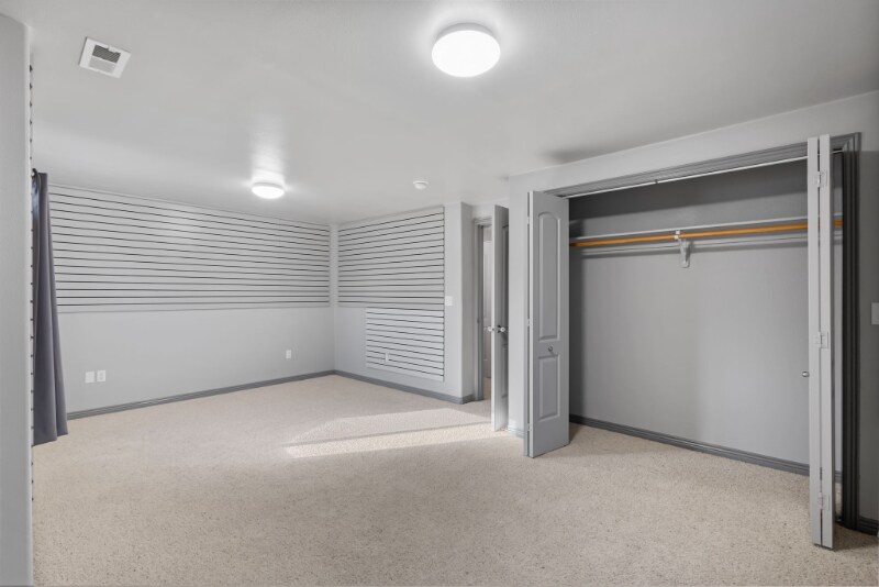 Building Photo - 5758 W Lugano Dr