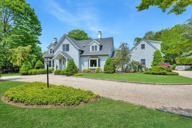 Building Photo - 35 Toylsome Ln