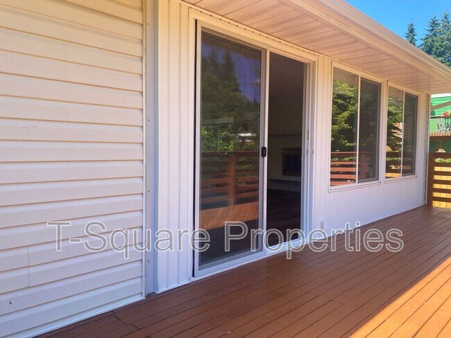 Building Photo - 23901 46th Ave W