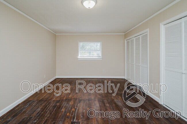 Building Photo - 2941 Ashley Ave