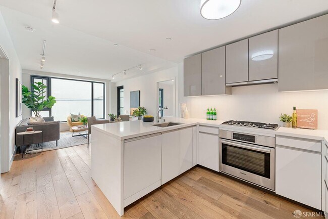 Building Photo - 1450 Franklin St