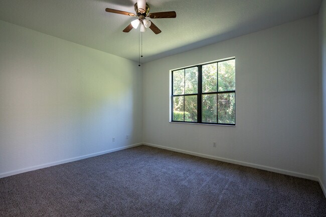 Building Photo - 1425 Portofino Meadows Blvd