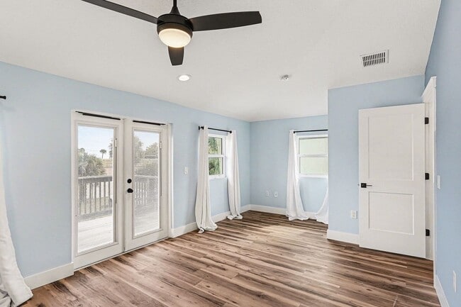 Building Photo - 1280 SR-A1A Unit D