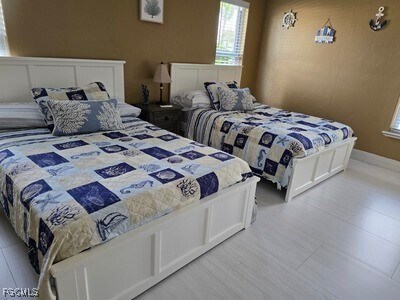 Building Photo - 4443 N Pacific Cir