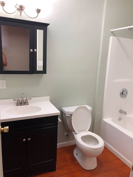 Building Photo - 9 W Main St