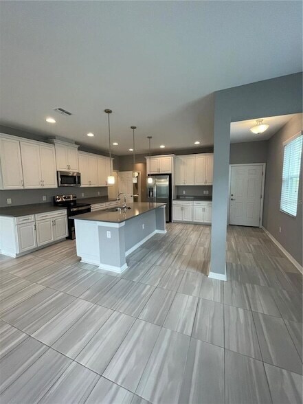 Building Photo - 2506 Stapleford Pl
