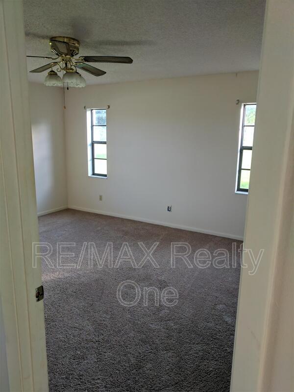 Building Photo - 3677 S Springbreeze Way