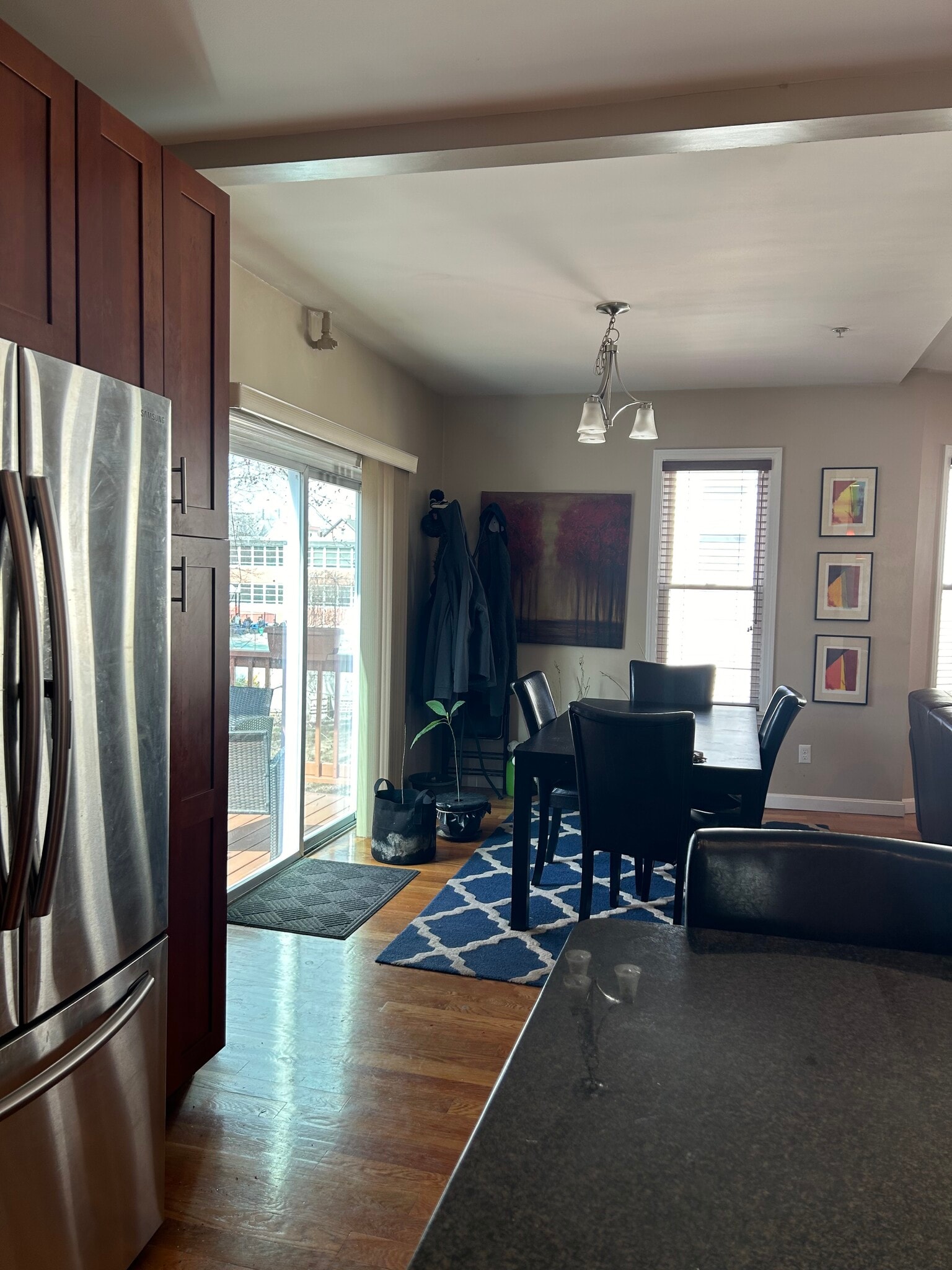 Building Photo - 49 Mozart St