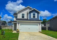 Building Photo - FALL MOVE-IN SPECIAL: $1000 OFF 1st MONTH'...