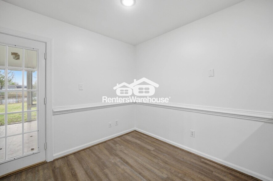 Building Photo - 3009 Knight Rd