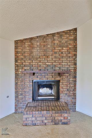 Building Photo - 4074 Russell Ave