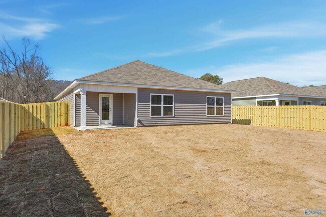 Building Photo - 9943 Sequoyah Cv Dr SE