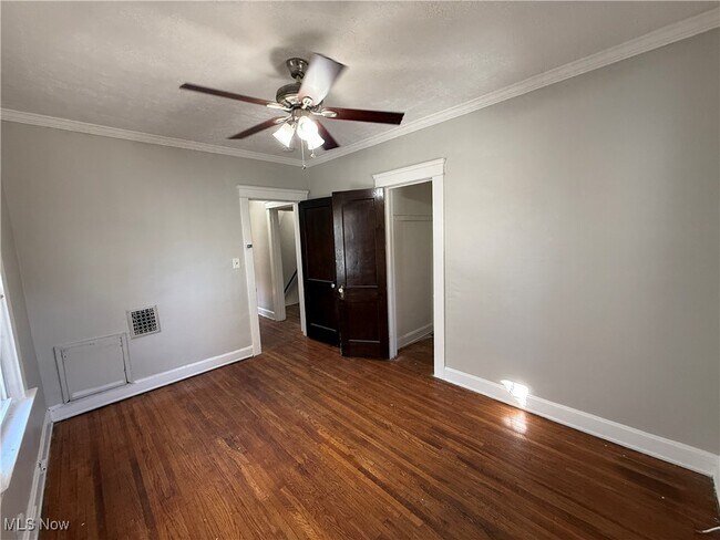 Building Photo - 1275 Donald Ave