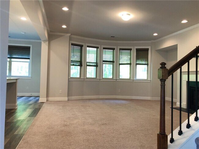 Building Photo - 2691 River Cane Wy