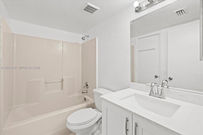 Building Photo - 3610 N 56th Ave