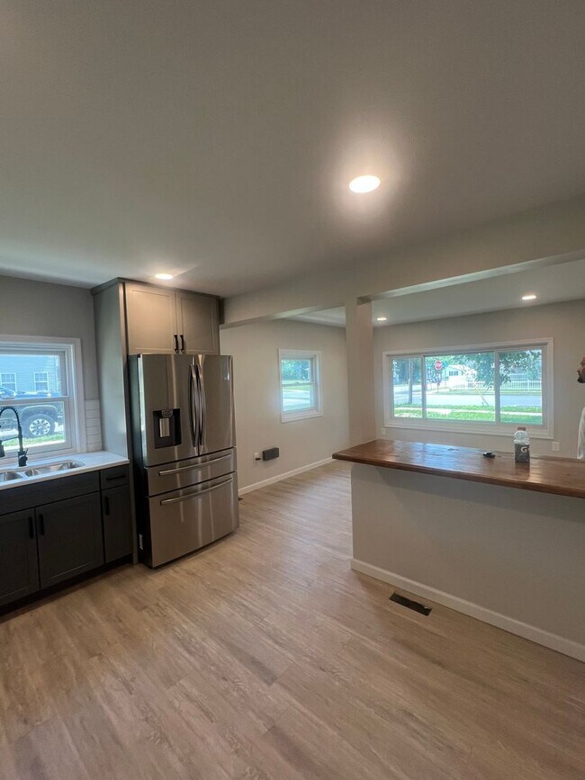 Building Photo - Newly renovated 3 bedroom home in Carlisle
