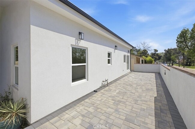 Building Photo - 1431 Montgomery Ave