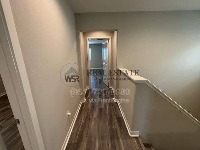 Building Photo - 12843 Greenstone Way