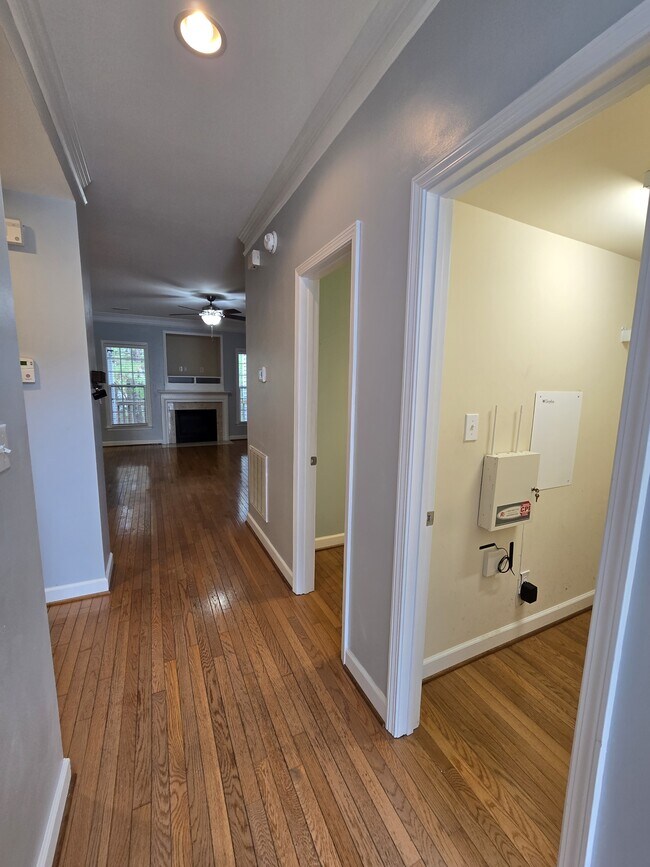 Building Photo - 4333 Flintlock Ln