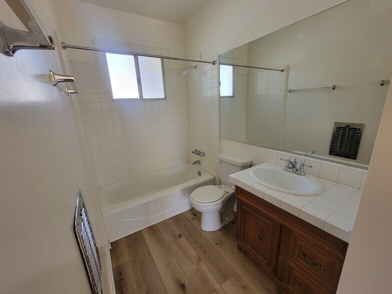 Building Photo - 7249 Allott Ave