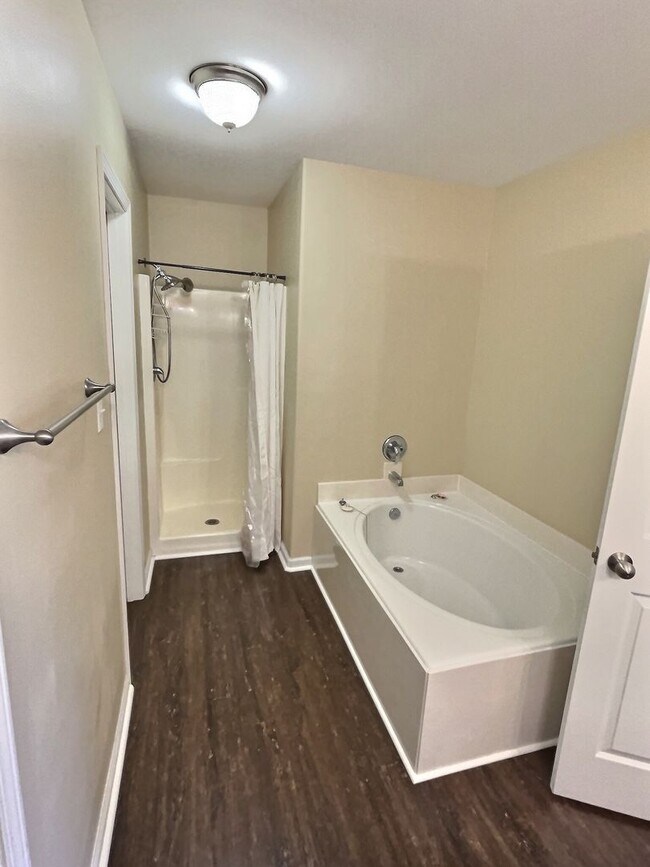 Building Photo - 3 BD 2 BA home in the St. Martin School District of Ocean Springs