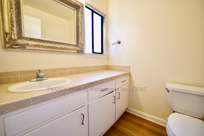 Building Photo - Rarely Available Sausalito Home with Amazing Views!