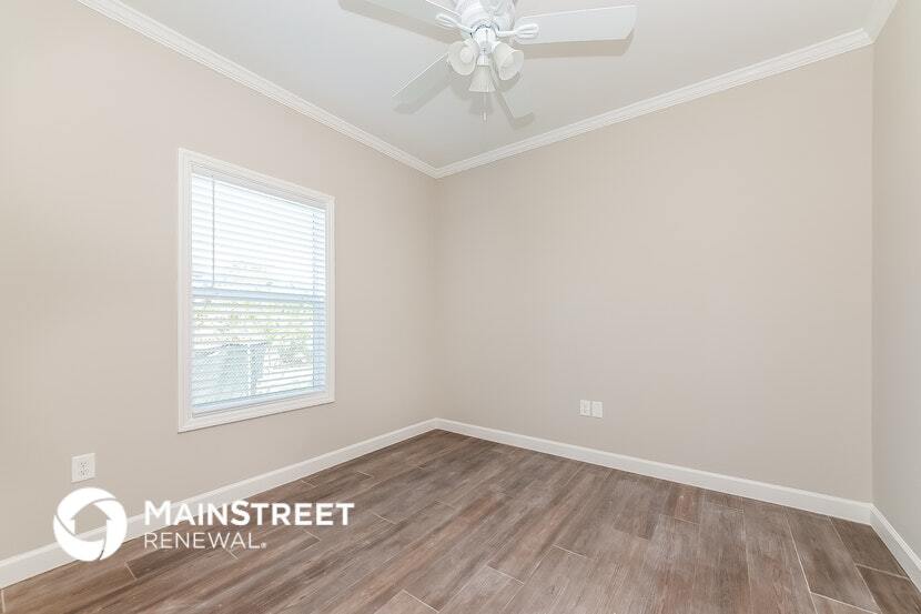 Building Photo - 509 60th Ave Dr W