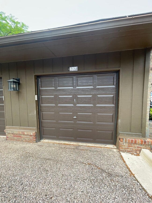 Building Photo - 1 Bed 1 Bath