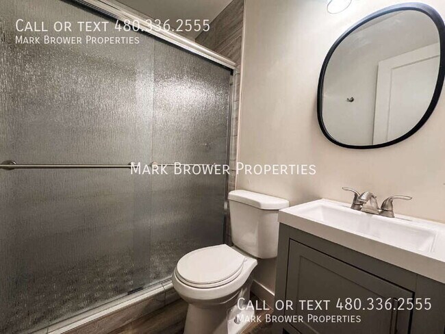 Building Photo - 2801 N 17th Pl