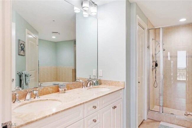 Building Photo - 5793 Cape Harbour Dr