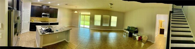 Building Photo - 14847 Golden Sunburst Ave