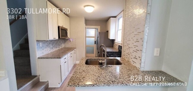 Building Photo - 3302 Tullamore Rd