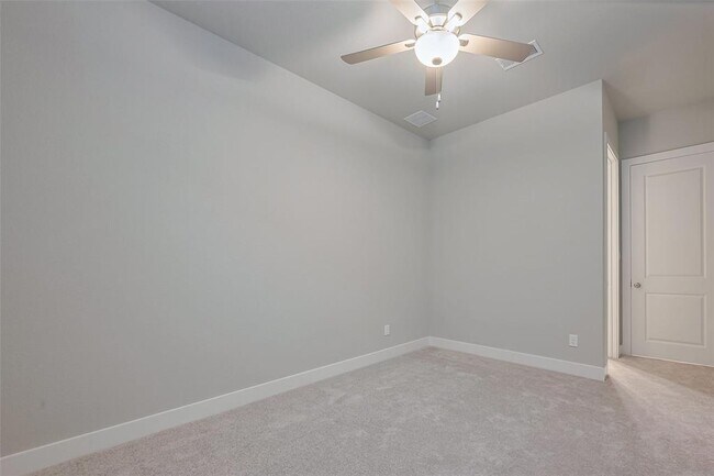 Building Photo - 5106 Blooming Hibiscus Ln