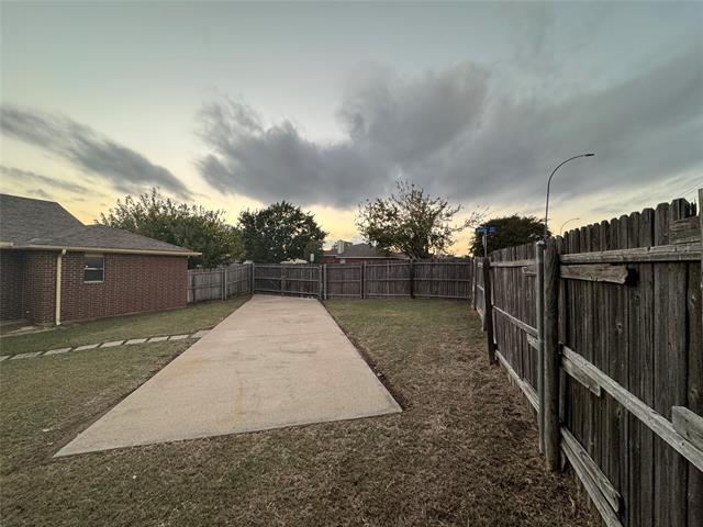 Building Photo - 823 Colson Dr