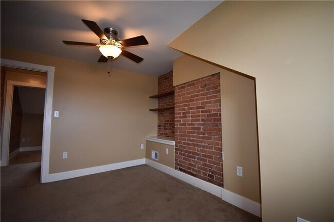 Building Photo - 4214 Post St