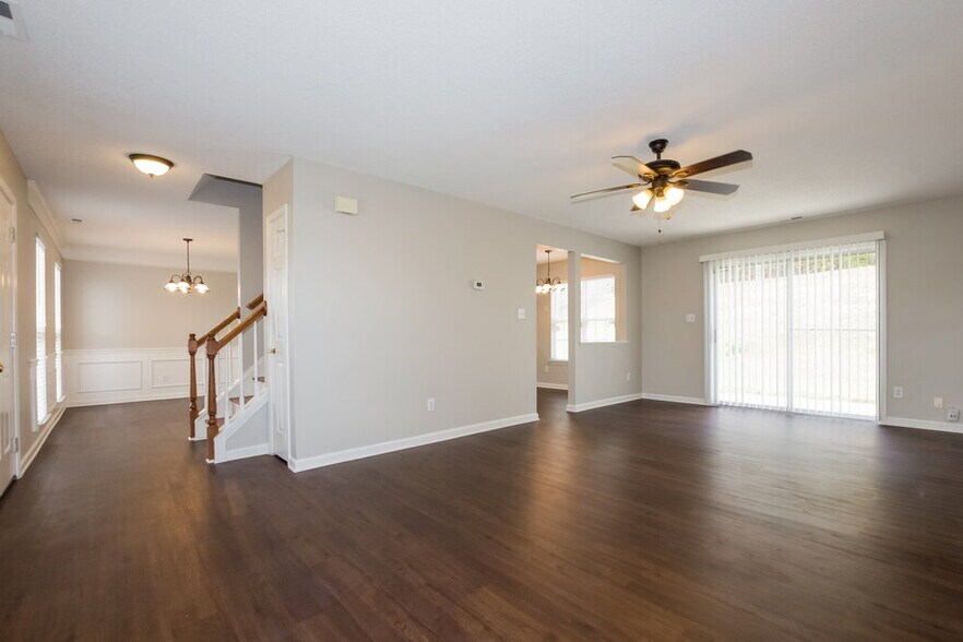 Building Photo - 8701 Terra Cotta Dr