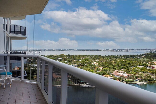 Building Photo - 4775 Collins Ave