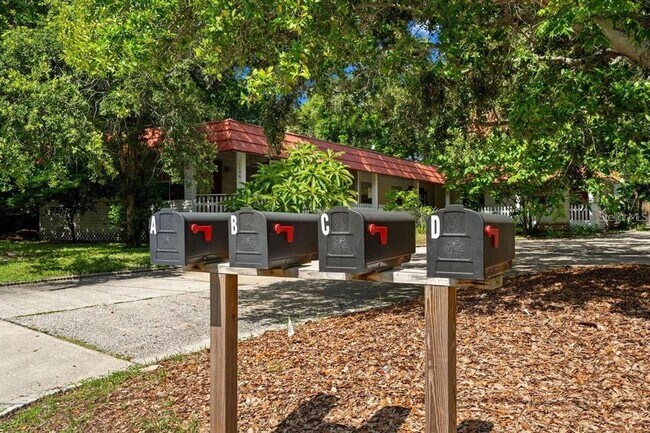 Building Photo - 1156 Orange Ave