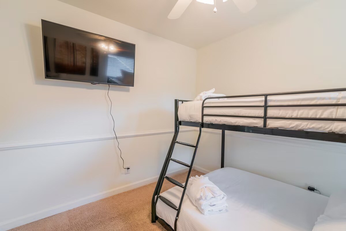Building Photo - 3516 Mill Stream Ct