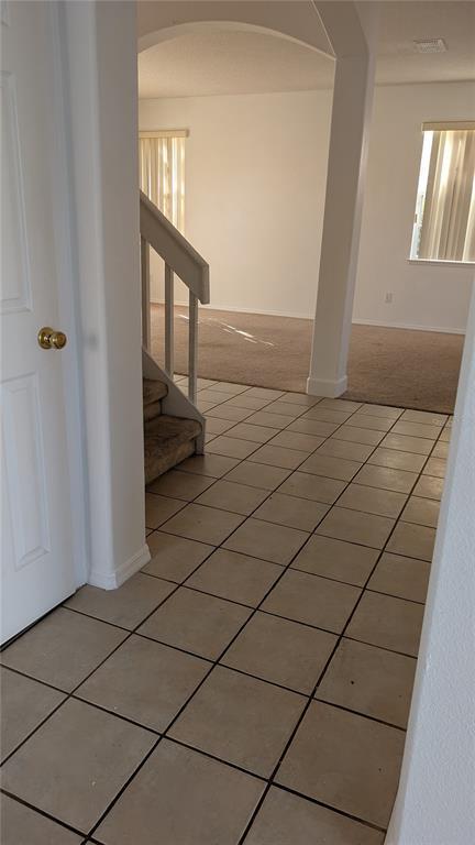 Building Photo - 840 Lake Biscayne Way