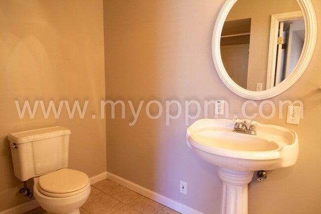 Building Photo - Beautiful 4 Bed 2 Bath Home for Rent in Mi...
